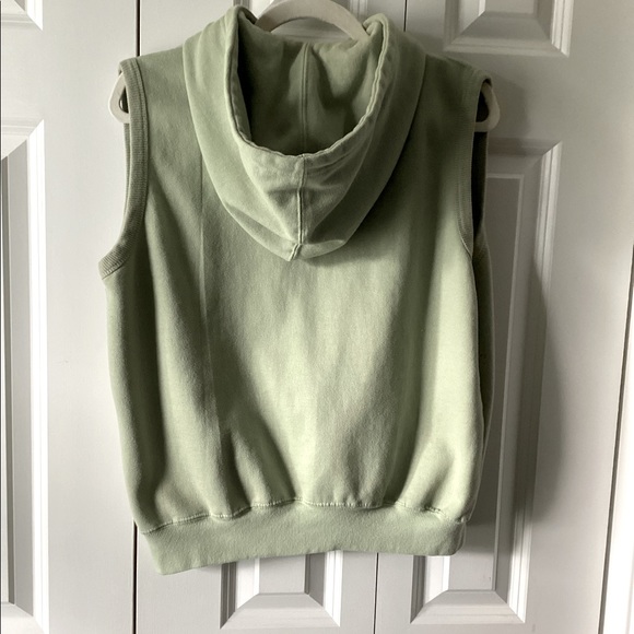 I.C.I. Sleeveless Hoodie. Green  S - Picture 6 of 8
